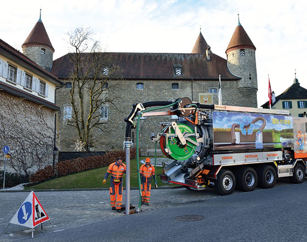 SERVICE HYDROCUREUR DÈS 25 TONNES